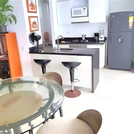 84 2bd 2 Ba New Building With Amenities, Ten Blocks Walled City One To The Beach