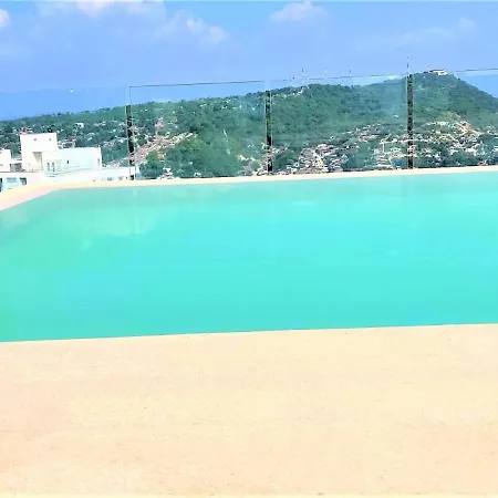 Apartment 84 2bd 2 Ba New Building With Amenities, Ten Blocks Walled City One To The Beach *