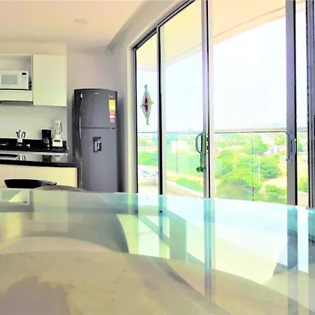 Apartamento 84 2bd 2 Ba New Building With Amenities, Ten Blocks Walled City One To The Beach