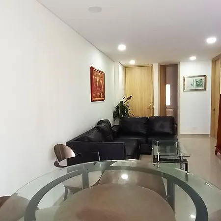 84 2bd 2 Ba New Building With Amenities, Ten Blocks Walled City One To The Beach Apartamento