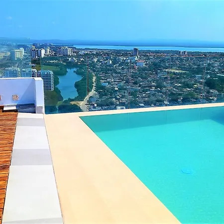 Apartamento 84 2bd 2 Ba New Building With Amenities, Ten Blocks Walled City One To The Beach *
