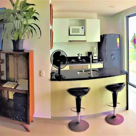 Apartamento 84 2bd 2 Ba New Building With Amenities, Ten Blocks Walled City One To The Beach *