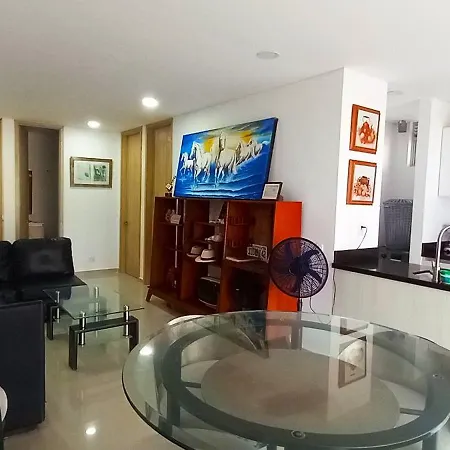 84 2bd 2 Ba New Building With Amenities, Ten Blocks Walled City One To The Beach Apartamento Cartagena